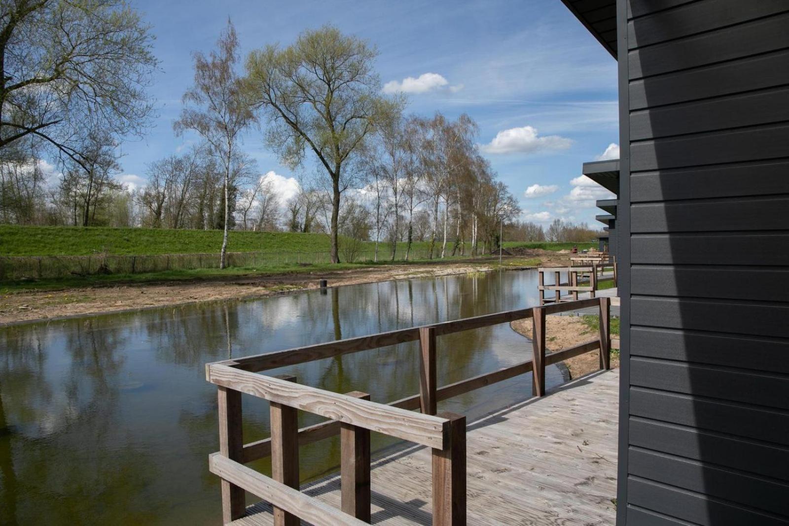 Recreatiepark En Jachthaven De Scherpenhof Terwolde Room photo